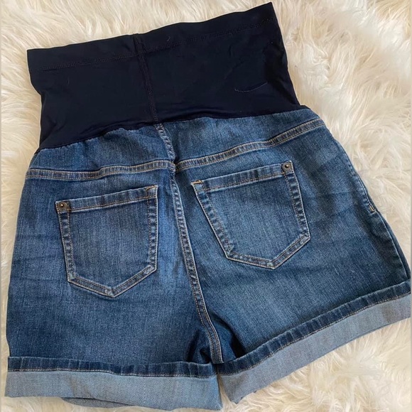 2/$14 MATERNITY denim shorts bundle - Picture 2 of 4